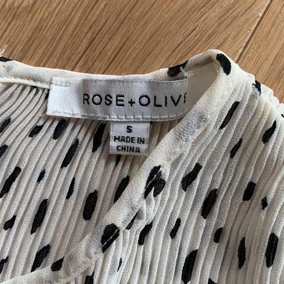 🦄 Rose + Olive tunic - Picture 5 of 7